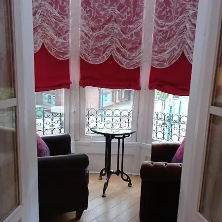 ゲストハウス Buciero