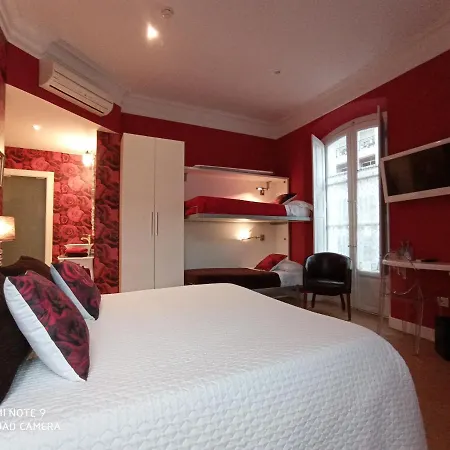 Buciero ゲストハウス 4*